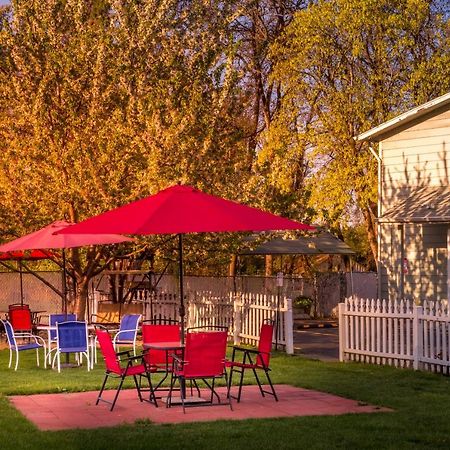 Maple Leaf Motel Shady Cove Eksteriør billede