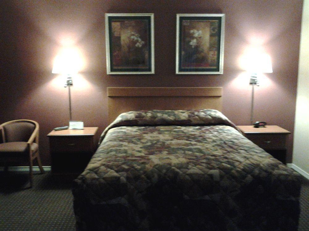 Maple Leaf Motel Shady Cove Eksteriør billede